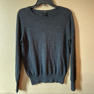 Ann Taylor light weight sweater made with 30% merino wool